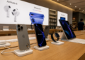 Apple’s AI restraint boosts stock; analysts see foldable iPhone as next catalyst