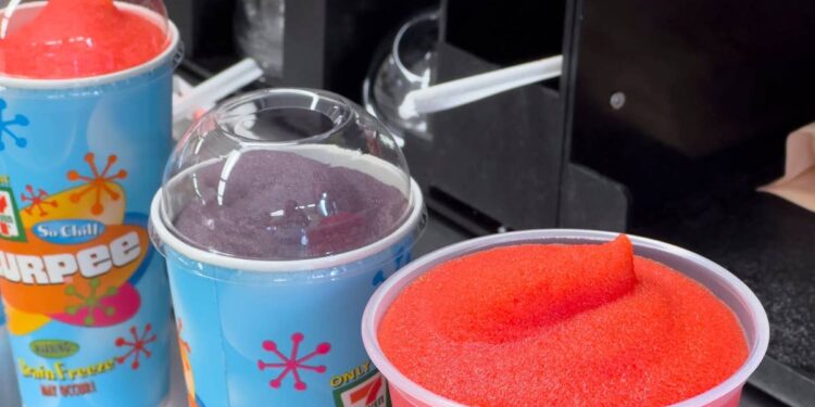 7-Eleven shares detailed plan for closing over 600 stores