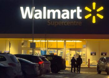 Jim Cramer’s unexpected 1-word reaction to Walmart stock